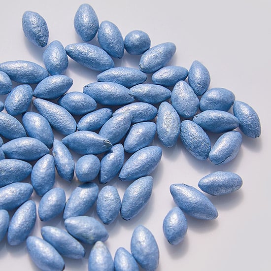 cucumber seeds with a performance-enhancing coating